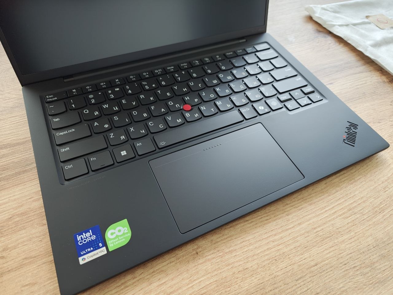 Lenovo ThinkPad X1 Carbon Gen 13 U5 228V/32GB/512GB Win 11 - Зображення 4