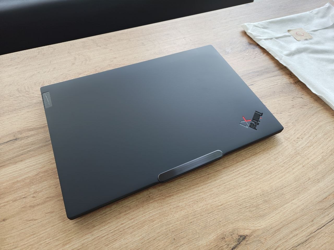Lenovo ThinkPad X1 Carbon Gen 13 U5 228V/32GB/512GB Win 11 - Зображення 6