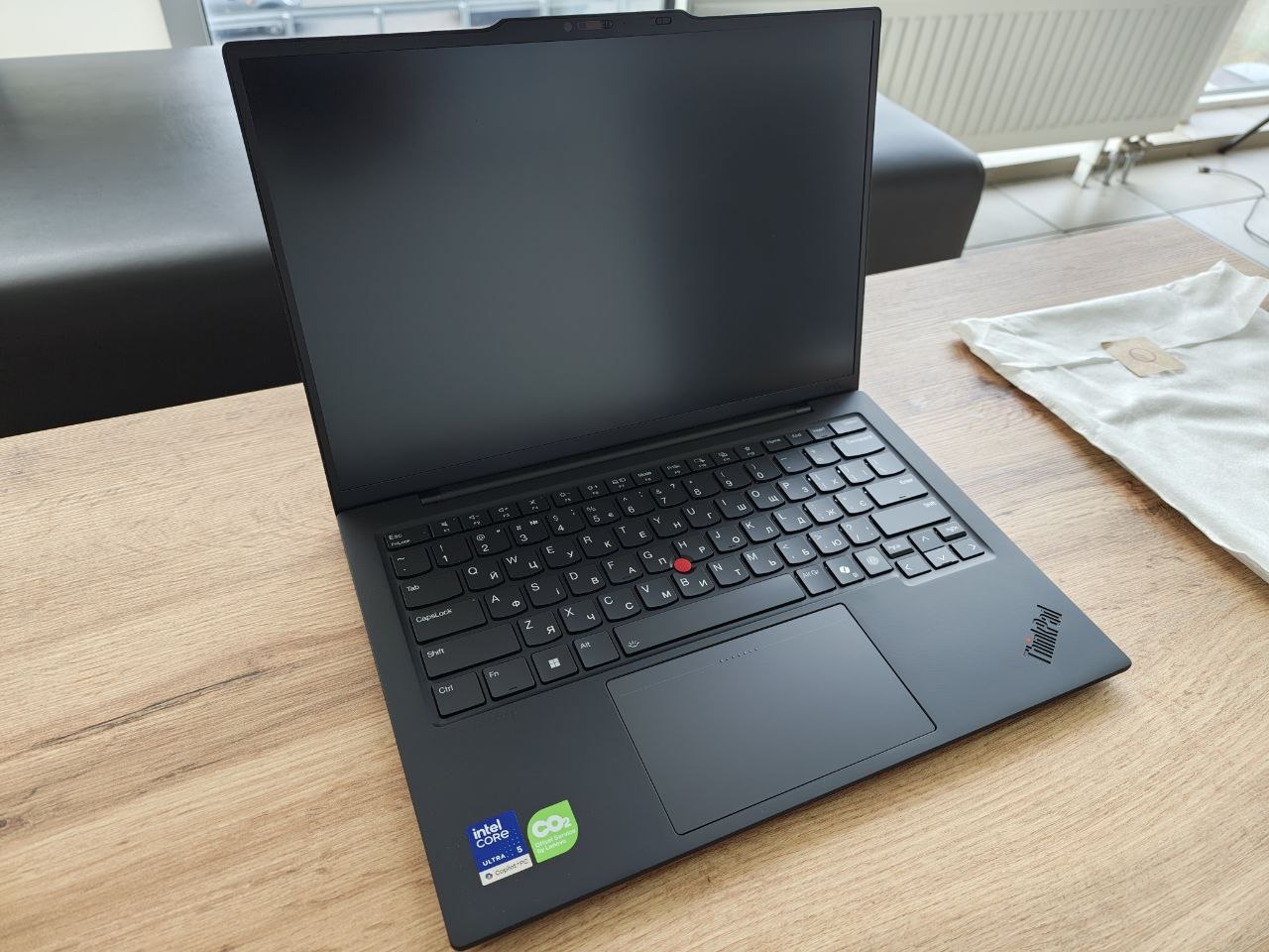 Lenovo ThinkPad X1 Carbon Gen 13 U5 228V/32GB/512GB Win 11 - Зображення 7