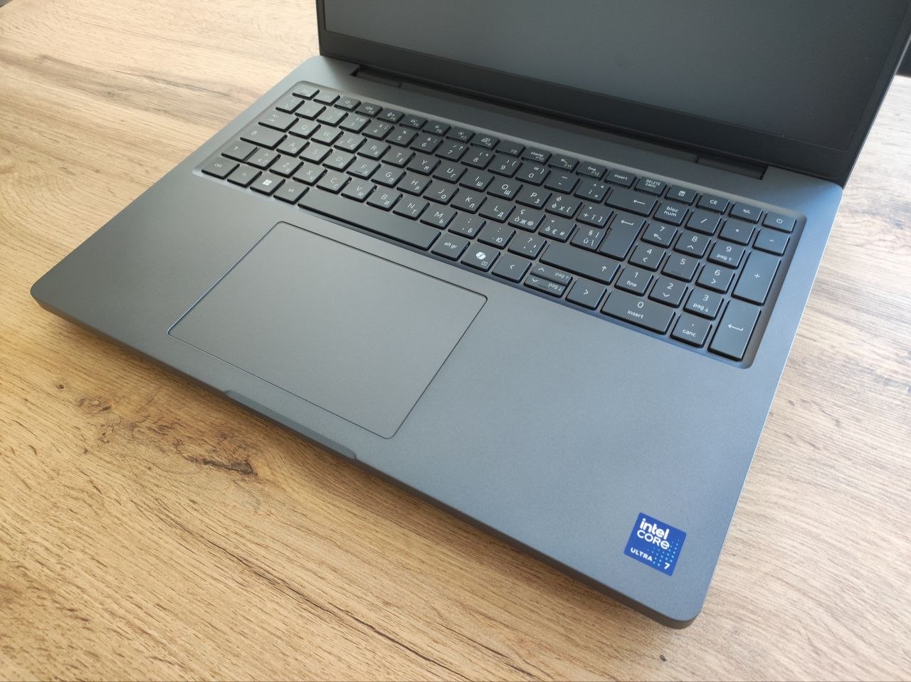 Dell Pro Max 16 Plus NVIDIA RTX PRO 5000 Blackwell 24GB/U7 268HX/32GB/1TB Win.11 - Зображення 3