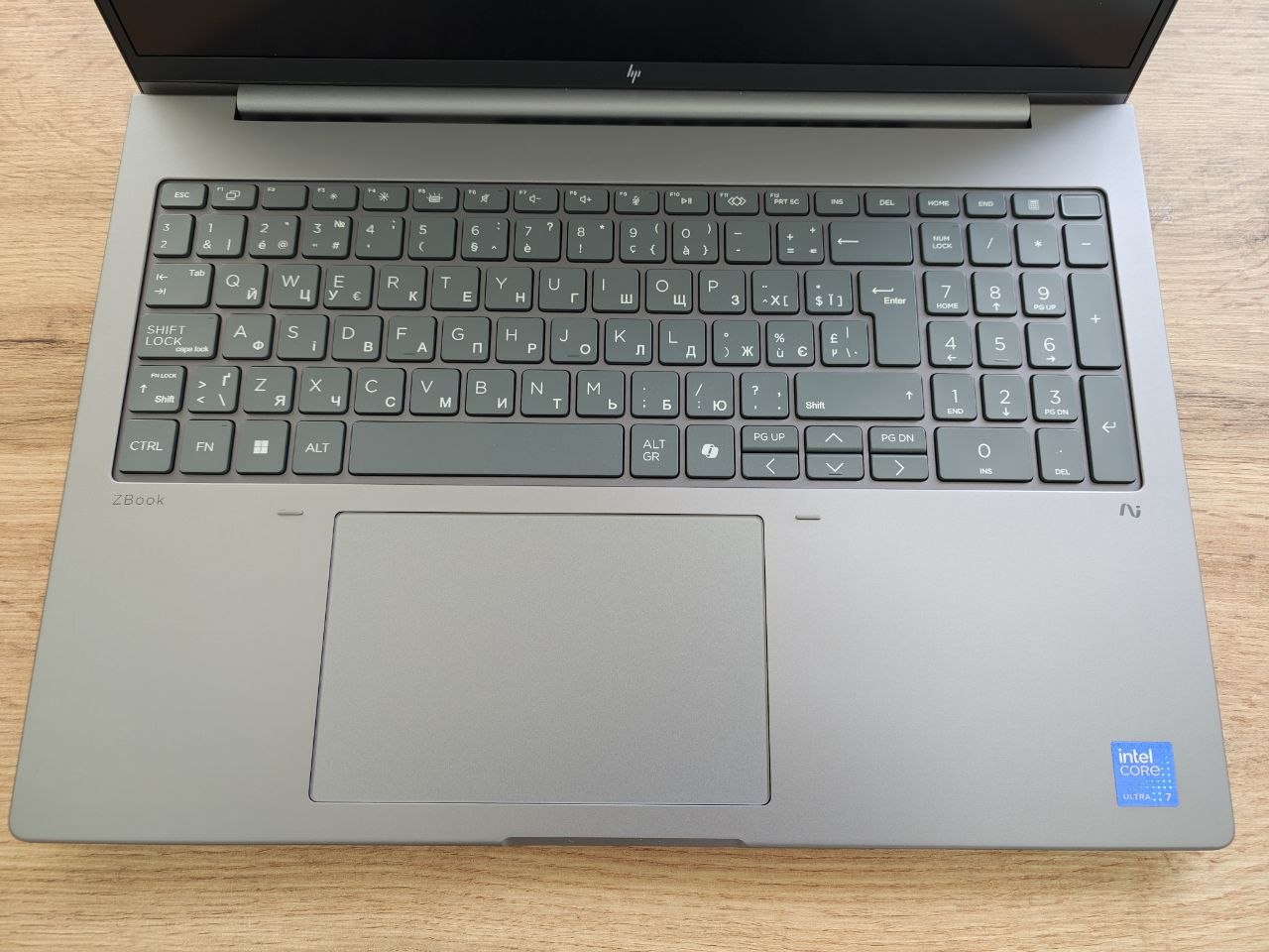 HP ZBook 8 G1i 16 RTX 500 Ada/Ultra 7 255H/32GB/1TB Win.11 - Зображення 4
