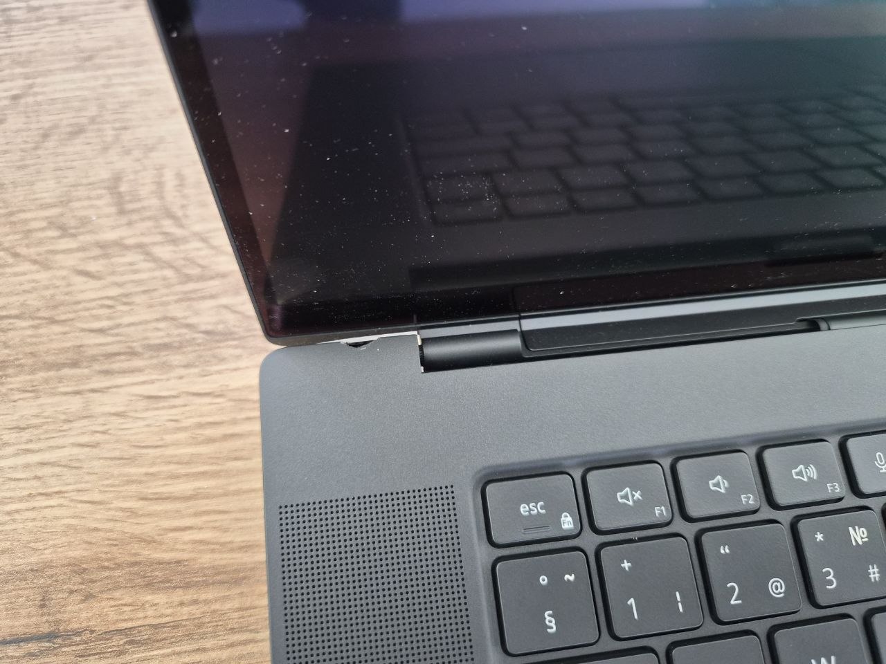 Dell Precision 5690 4K" UHD Touch RTX 4000 Ada gen., 12ГБ/Ultra 9 185H/64ГБ/2TB WIn.11 - Зображення 7