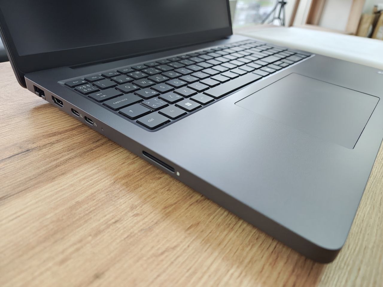 Dell Pro Max 16 Plus MB16250 RTX PRO 1000/U9 285HX/64GB/512GB Win.11 - Зображення 4