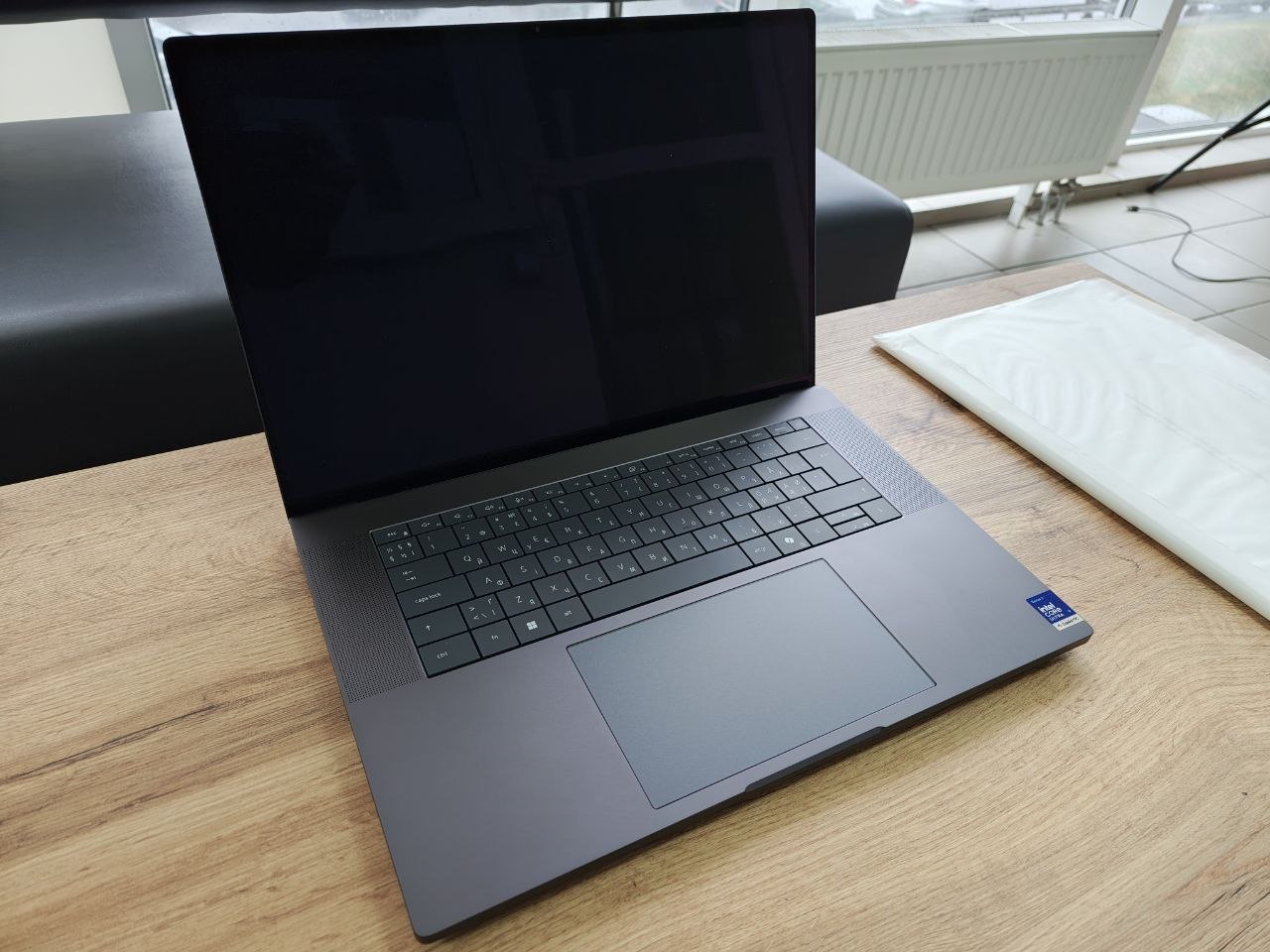 Dell Pro Precision 7 16 PW716260 UHD 4K" Touch RTX PRO 2000/U9 386H/64GB/2TB Win.11 - Зображення 7