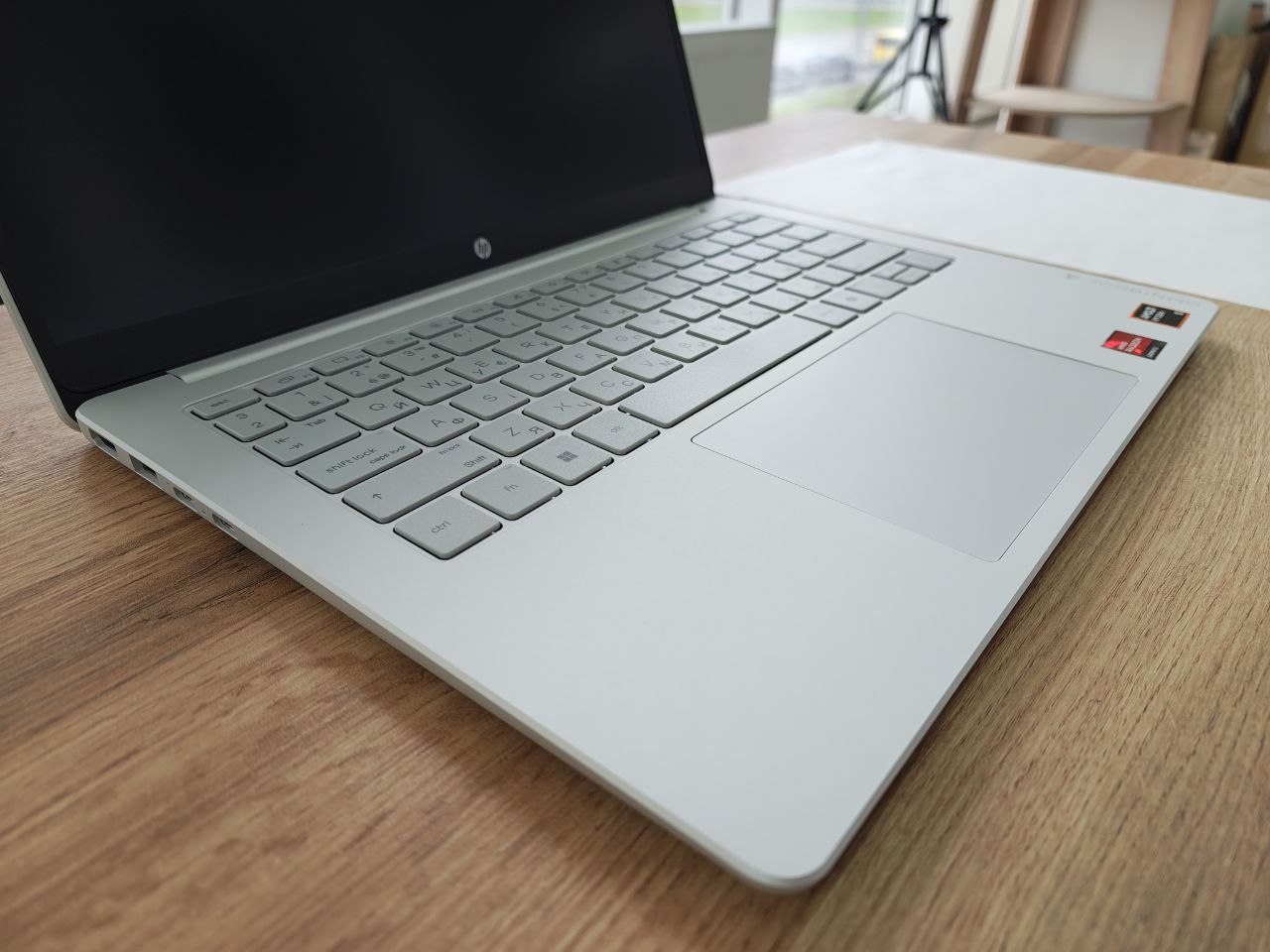 HP Omnibook 14 hy0058nbx R5 7520U/8GB/512GB Win.11 - Зображення 3